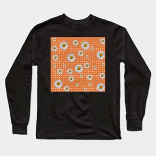 Retro 1960s Style Sixties Vintage Daisies Pattern Design Orange Long Sleeve T-Shirt